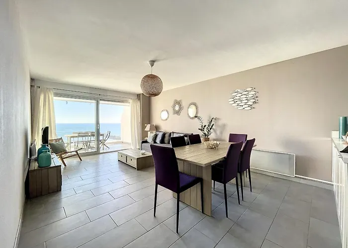 F2 Renove Sur Avec Parking A Carnon - Fr-1-715-78 Lejlighed *